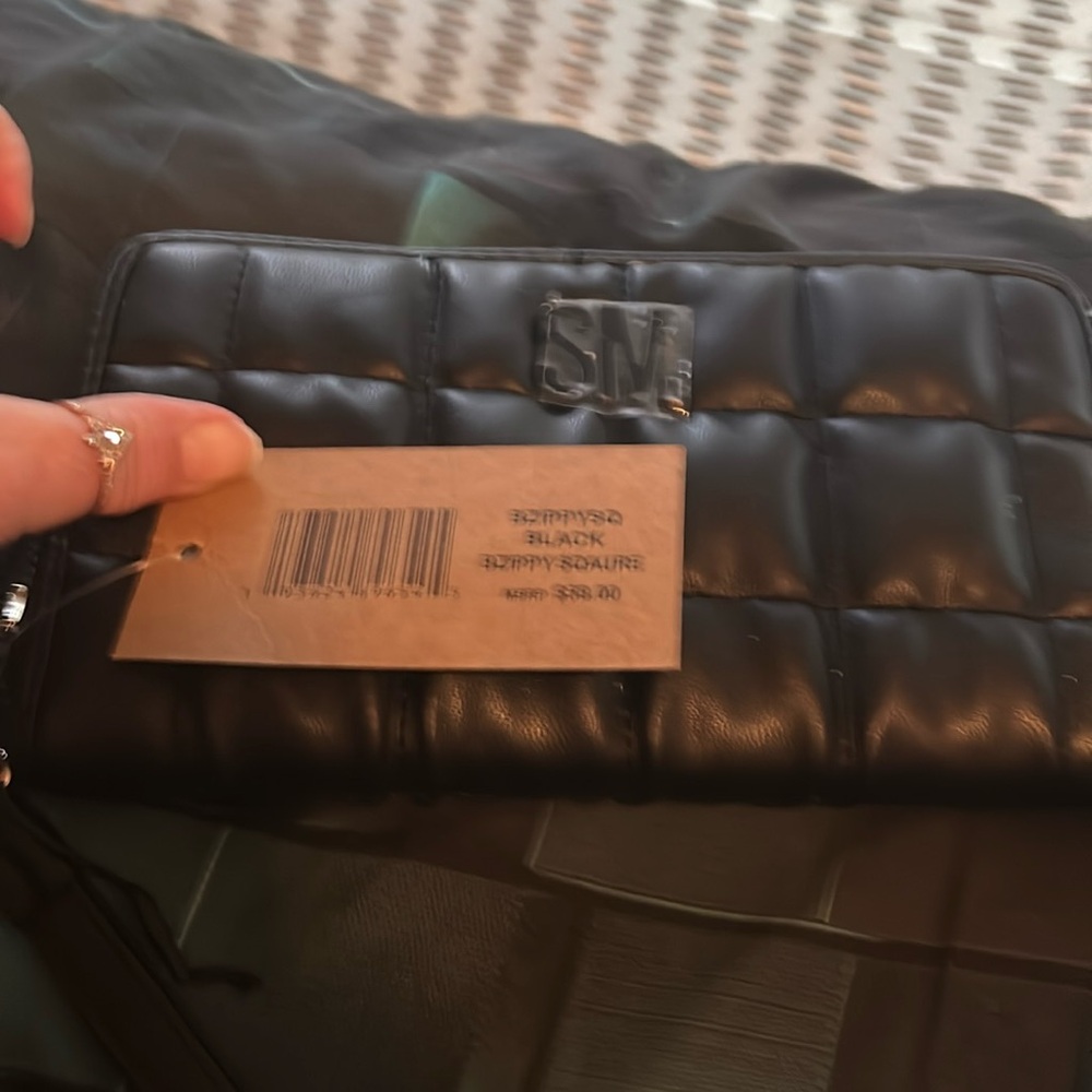 Steve Madden Black BZippy Square - Picture 2 of 8